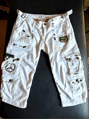 EUC Robin’s Jeans (28) White Cargo Cross Denim